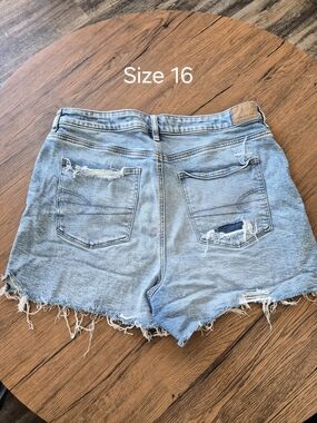 American Eagle Outfitters Light Blue Distressed Denim Jean Shorts